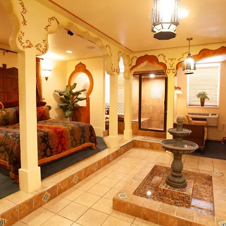 Destinations Inn Theme Rooms-3