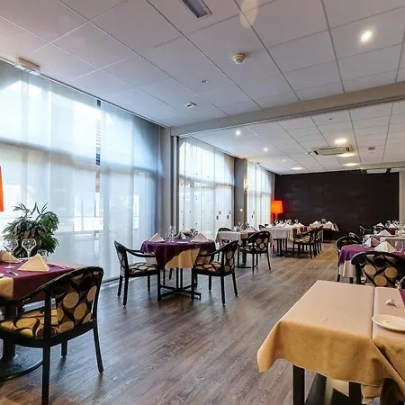 The Originals Boutique, Hôtel Restaurant Arianis, Sochaux-Montbéliard-3