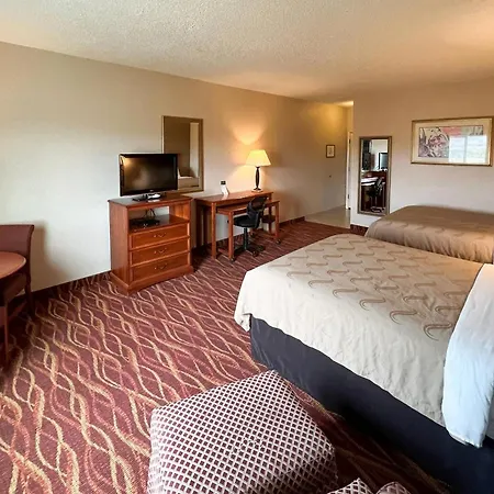 Quality Inn & Suites Grants - I-40-3