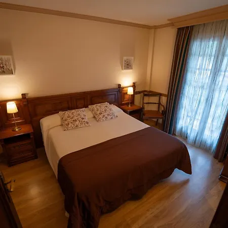 Hotel Edelweiss-2