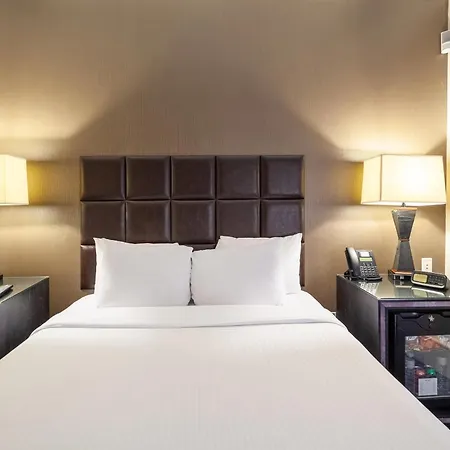 The Historic Blue Angel Hotel Lexington Ave, An Ascend Collection-3
