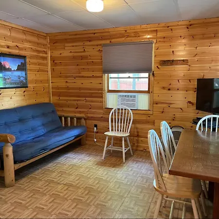The Elms Waterfront Cottages-2