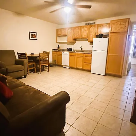 Roundhouse Resort-2