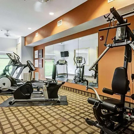 Comfort Suites Near Hot Springs Park-3