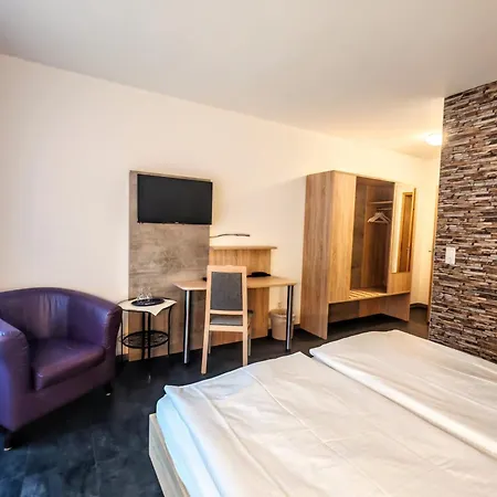 Hotel Ostfriesen Hof-3