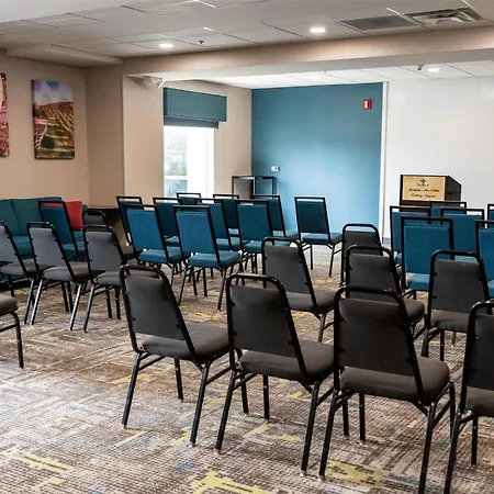 Hampton Inn & Suites Leesburg-2