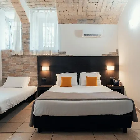 Saint Peter Loft-3