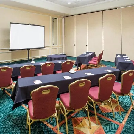 Radisson Hotel Austin - University-2
