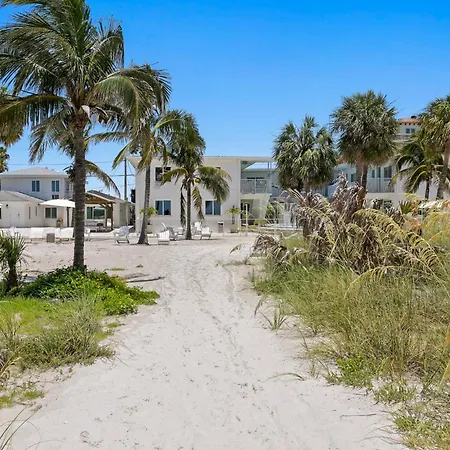 The Molloy - A Boutique Beach Resort-2