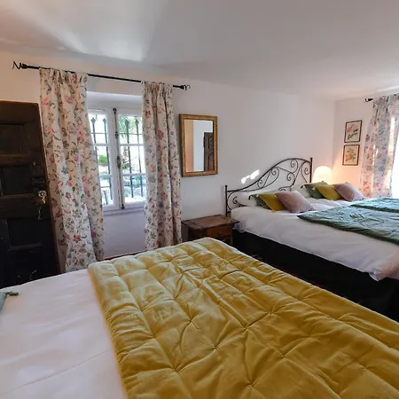 Le Hameau-2