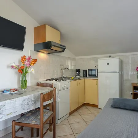 Apartments Saladinka-3