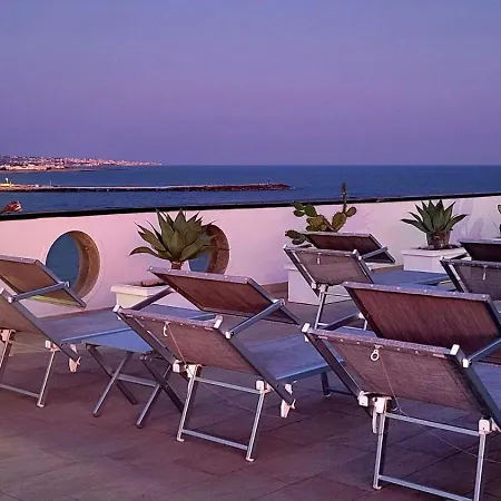 Hotel Acquamarina-3