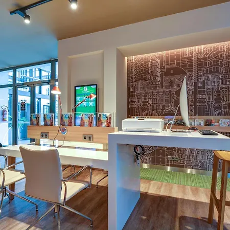 Holiday Inn Prague Airport By Ihg-3