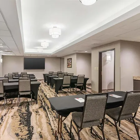 Drury Inn & Suites Atlanta Morrow-3
