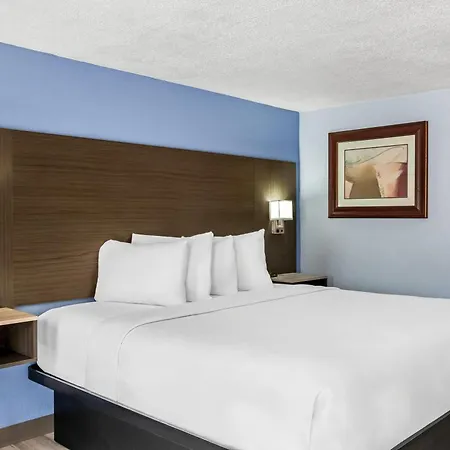 Travelodge By Wyndham Las Vegas Nm-2