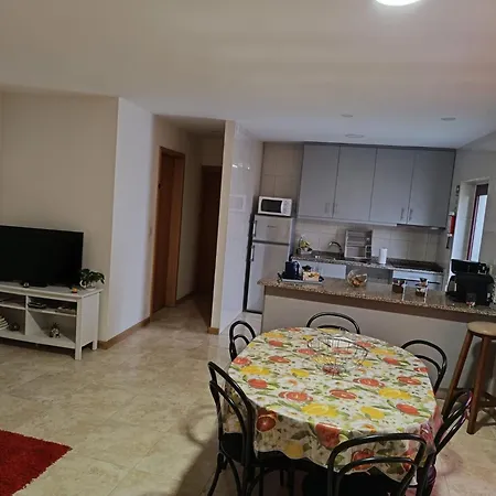 Portus Ribeira House-2