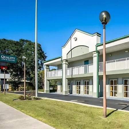 Quality Inn & Suites Near Panama City Beach-2