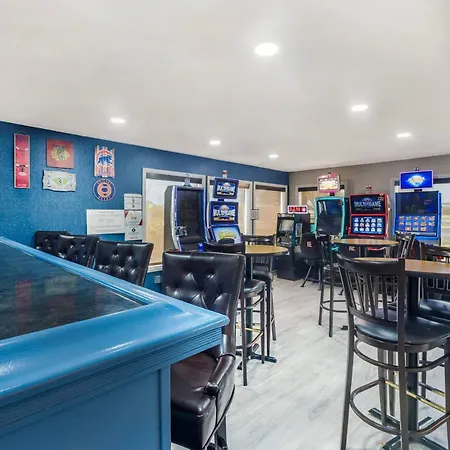 Comfort Inn Bourbonnais Near I-57-2
