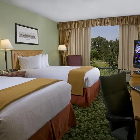 Cabot Lodge Millsaps-2