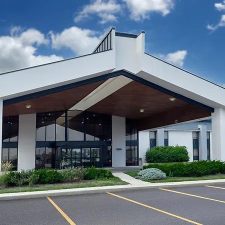 Quality Inn Fort Wayne-2