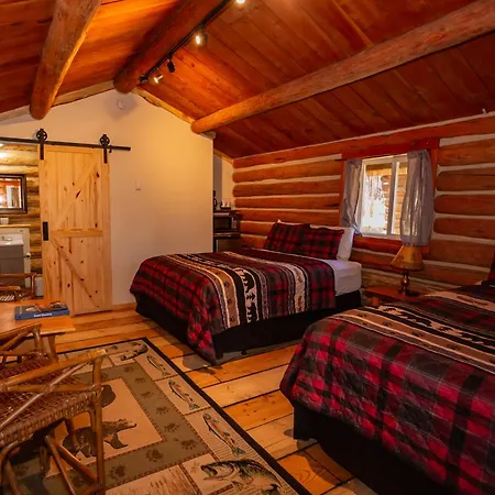 Crooked Creek Guest Ranch-3