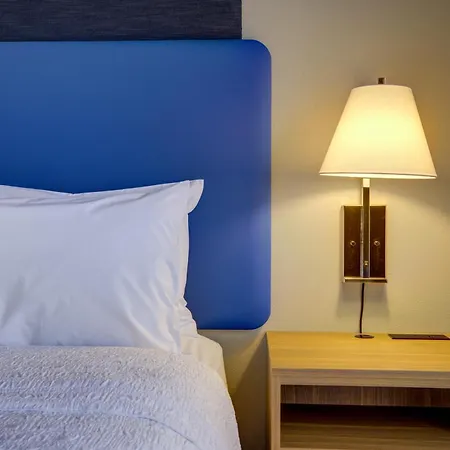 Hampton Inn & Suites By Hilton Mesquite-2