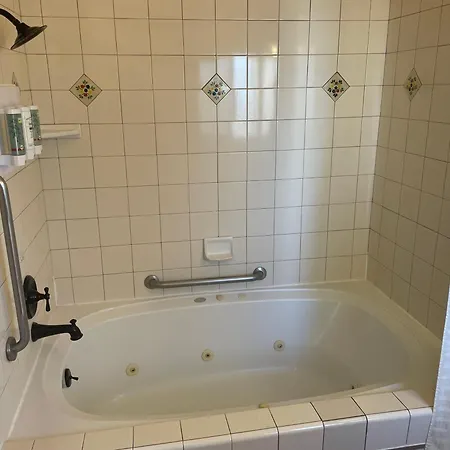 Best Western Rose Garden Inn-3