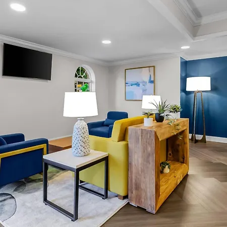 Mainstay Suites Roanoke Airport-3