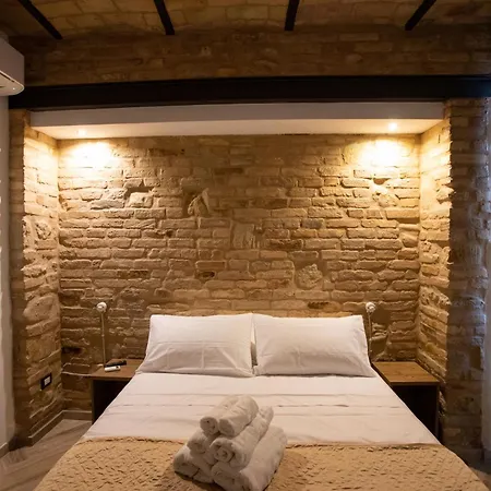 AL 54 Accommodation-3