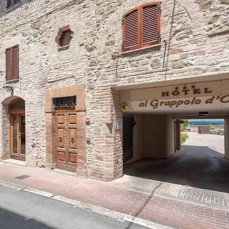 Boutique Hotel Al Grappolo D'Oro-3