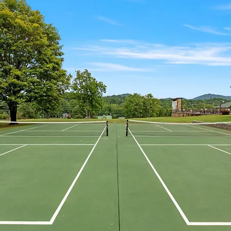 Tremont Lodge & Resort-3