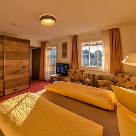 Hotel Sonneneck Titisee -Adults Only--3