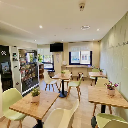 Hostal La Poetisa - Auto Check-In-2