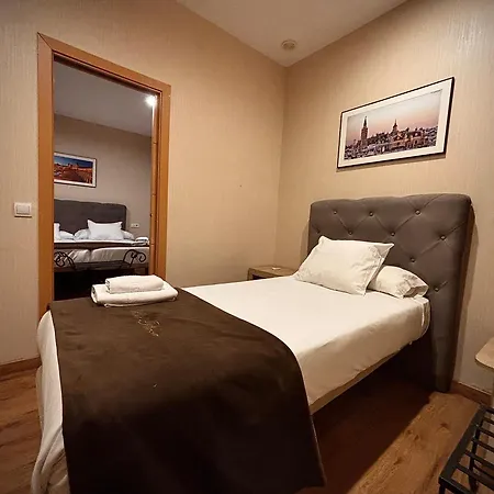 Hotel Plaza-3