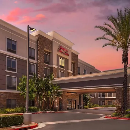 Hampton Inn & Suites Moreno Valley-3