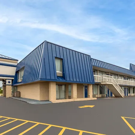 Days Inn By Wyndham Harrisonburg-3