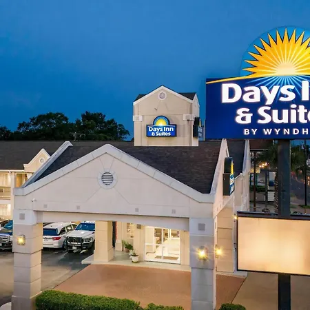 Days Inn By Wyndham Nacogdoches/Sfa University/Downtown-2
