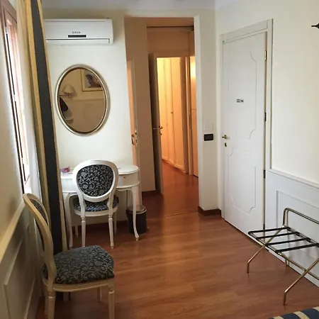 Venice Resorts Guesthouse Vicino Piazzale Roma E Stazione-3