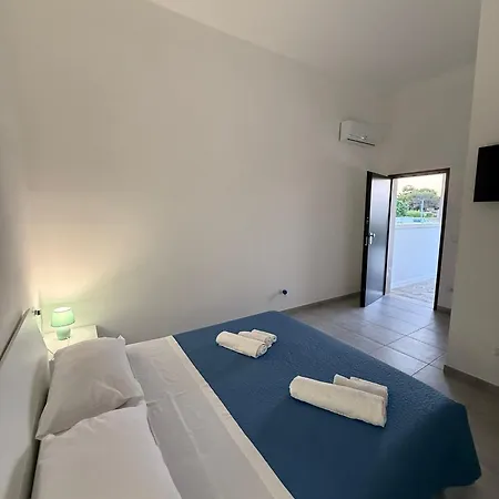 Borraco Rooms-3