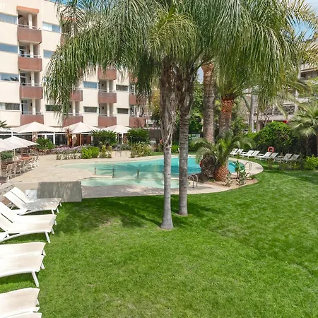 Monica Hotel-3