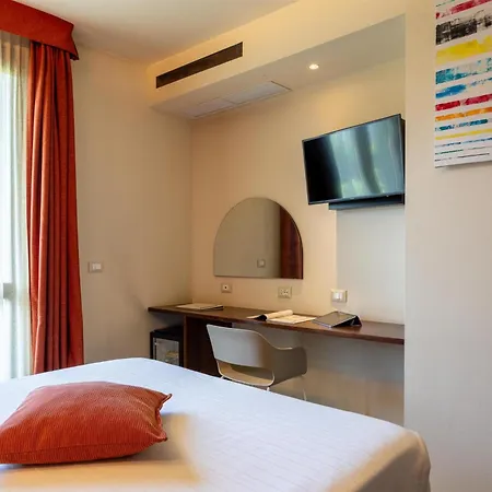 La Villa - Sure Hotel Collection by Best Western-3