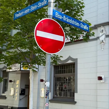 Stadt-Gut-Hotel Zum Rathaus-3