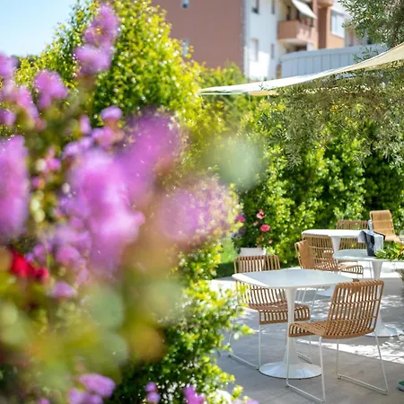 Hotel Carlo Felice-3