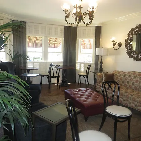 Victorian Inn-2