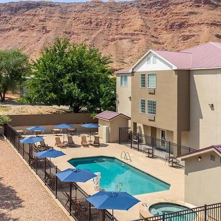 La Quinta By Wyndham Moab-3