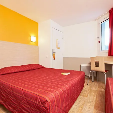 Première Classe Lyon Sud Vienne-2