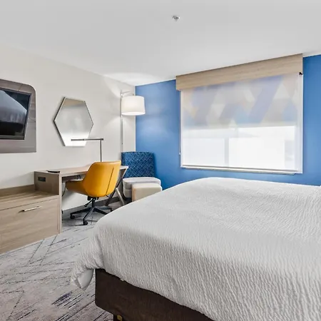 Holiday Inn Express Hotel & Suites Mount Airy By Ihg-3