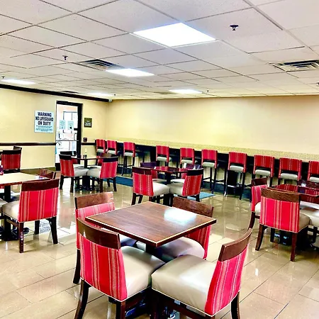 Comfort Suites Georgetown-3