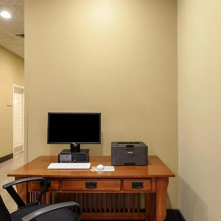 Mainstay Suites Fitchburg - Madison-3