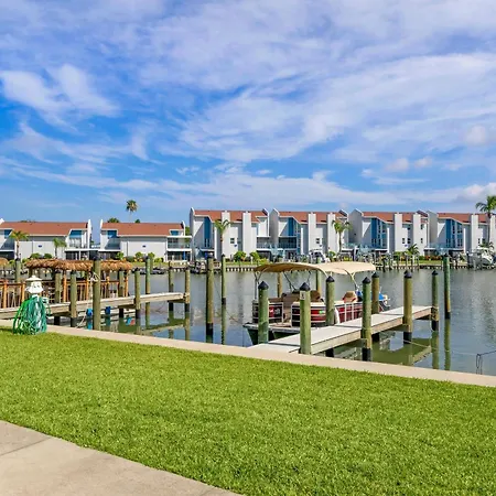 Cambria Hotel St Petersburg-Madeira Beach Marina-2